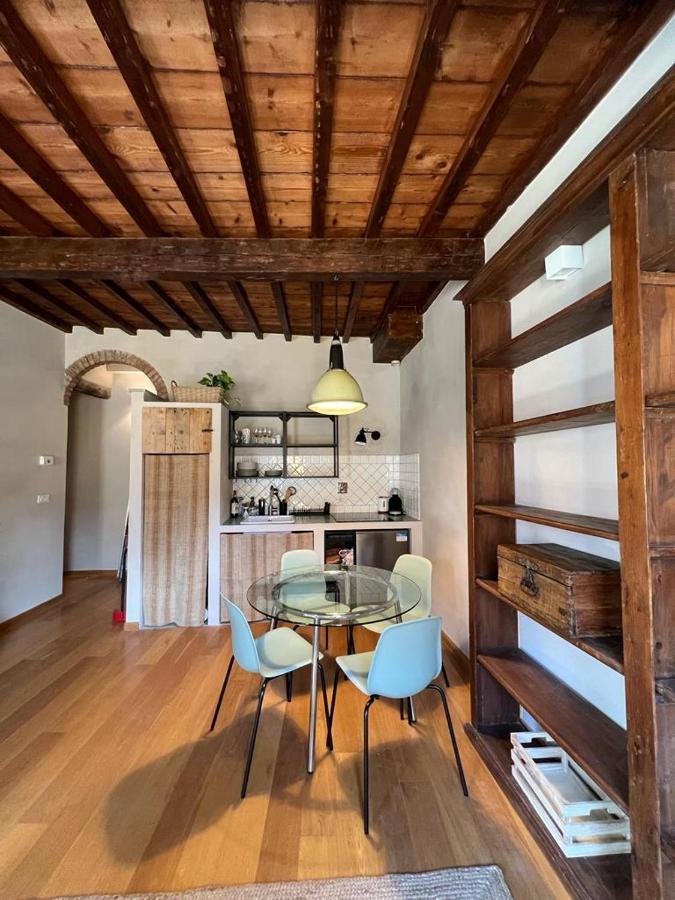 Over The Roofs Of Florence - Tornabuoni - Duomo - Repubblica Esterno foto